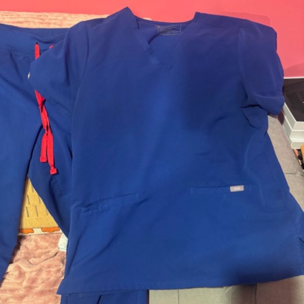 Winning Blue FIGS Scrub Set-lightly worn